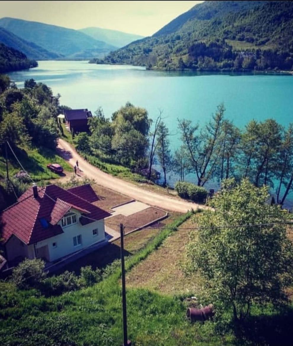 Cobras Plivsko Jezero, Jajce Villa Esterno foto