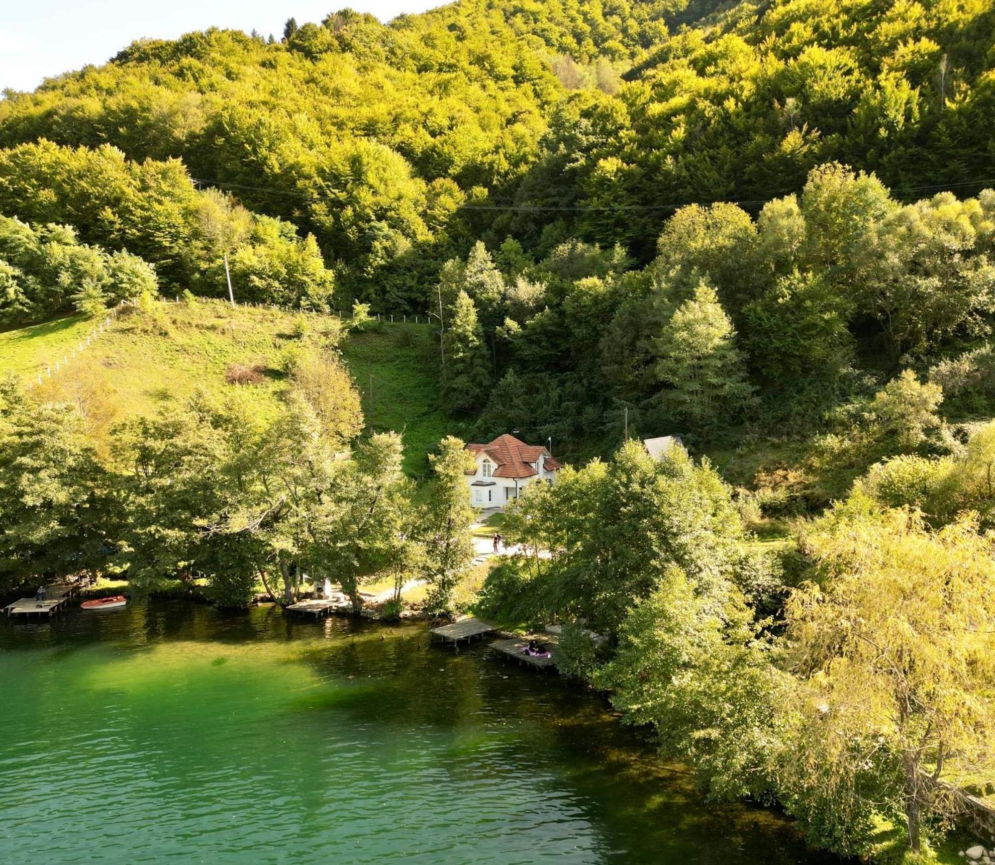 Cobras Plivsko Jezero, Jajce Villa Esterno foto
