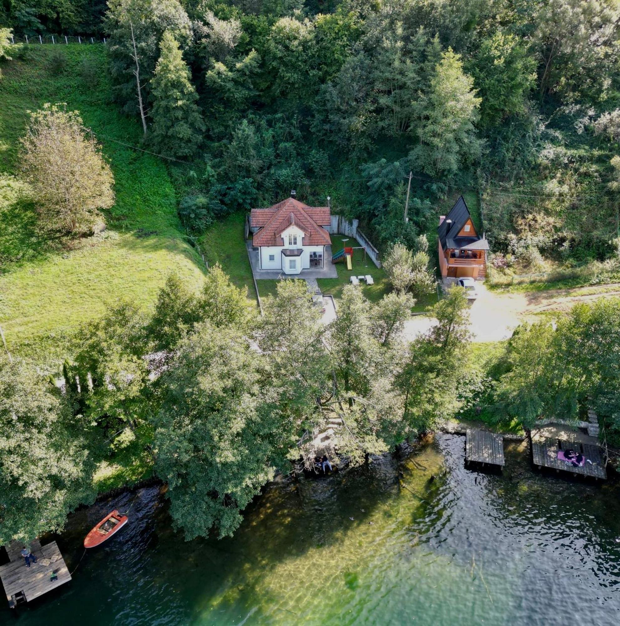 Cobras Plivsko Jezero, Jajce Villa Esterno foto