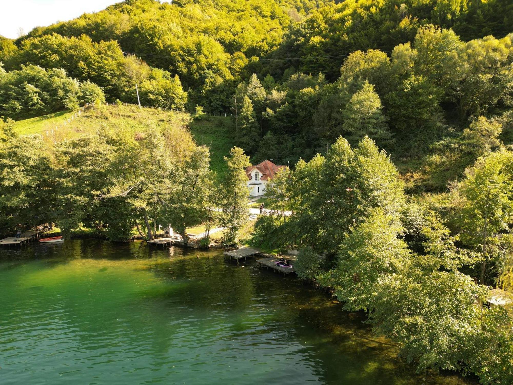 Cobras Plivsko Jezero, Jajce Villa Esterno foto